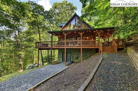 461 Dawn Warwick Rd, Fleetwood, NC 28626