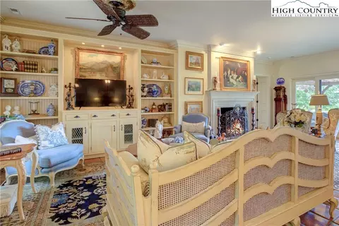 372 Longview Cir, Roaring Gap, NC 28668 photo 23
