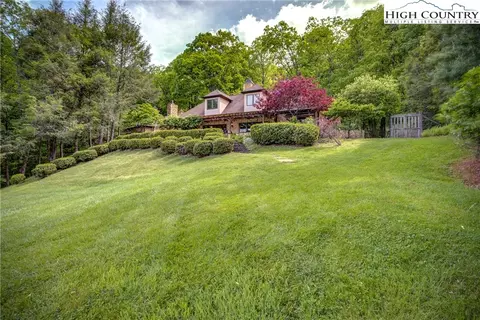 372 Longview Cir, Roaring Gap, NC 28668 photo 15