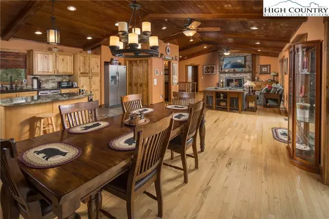 136 Village Rd, Beech Mountain, NC 28604 photo 13