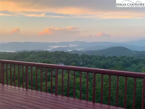 136 Village Rd, Beech Mountain, NC 28604 photo 45