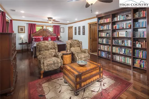 136 Village Rd, Beech Mountain, NC 28604 photo 18
