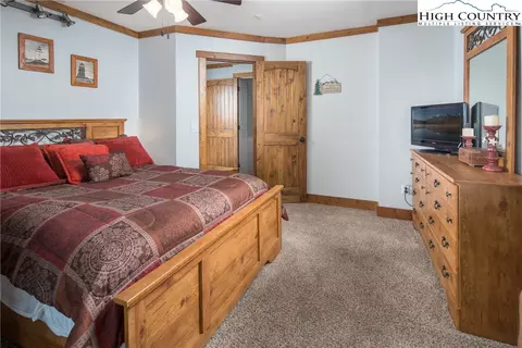 136 Village Rd, Beech Mountain, NC 28604 photo 23
