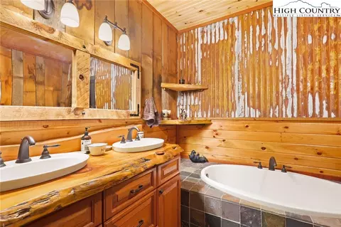 893 Buckeye Ridge Rd, Beech Mountain, NC 28604 photo 19