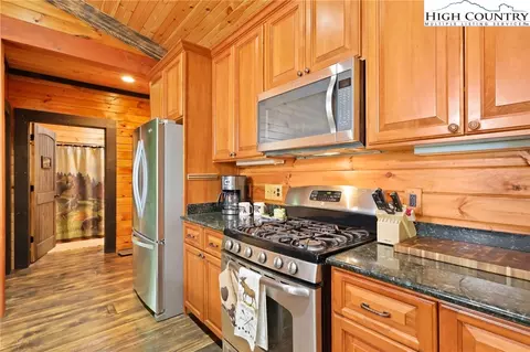 893 Buckeye Ridge Rd, Beech Mountain, NC 28604 photo 15
