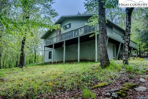 1431 Beech Mountain Pkwy, Beech Mountain, NC 28604