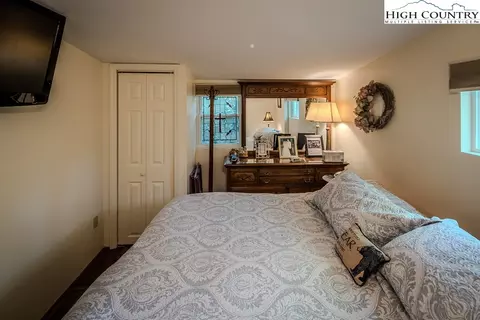 138 Park Loop, Newland, NC 28657 photo 20