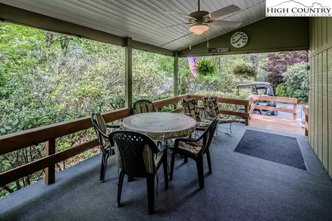 138 Park Loop, Newland, NC 28657 photo 7