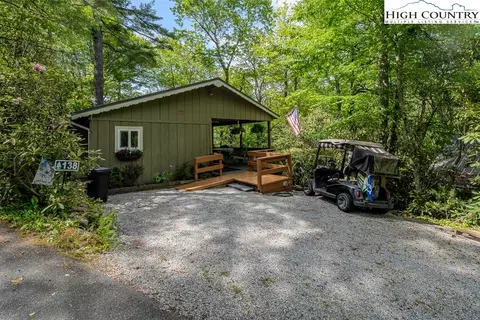 138 Park Loop, Newland, NC 28657 photo 3