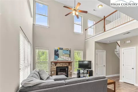 260 Azor Ct #5B, Boone, NC 28607 photo 6