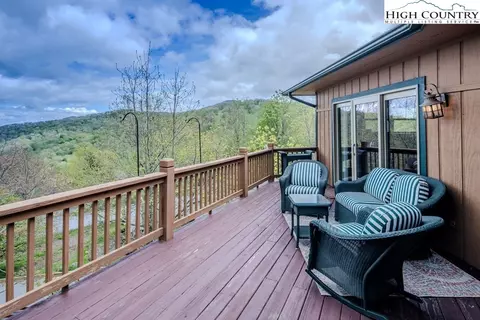 194 Tangle Ln, Seven Devils, NC 28604 photo 20