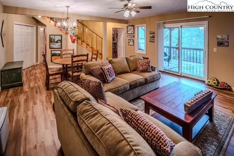 194 Tangle Ln, Seven Devils, NC 28604 photo 23