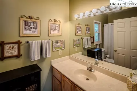 194 Tangle Ln, Seven Devils, NC 28604 photo 14