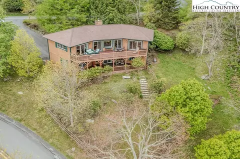 194 Tangle Ln, Seven Devils, NC 28604 photo 35