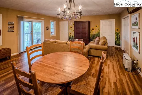 194 Tangle Ln, Seven Devils, NC 28604 photo 25