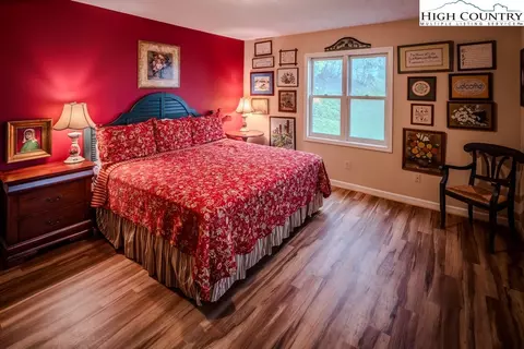 194 Tangle Ln, Seven Devils, NC 28604 photo 26