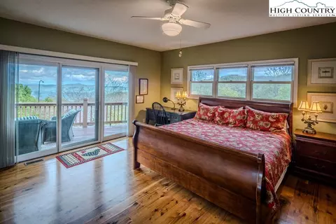 194 Tangle Ln, Seven Devils, NC 28604 photo 12
