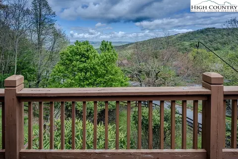 194 Tangle Ln, Seven Devils, NC 28604 photo 21