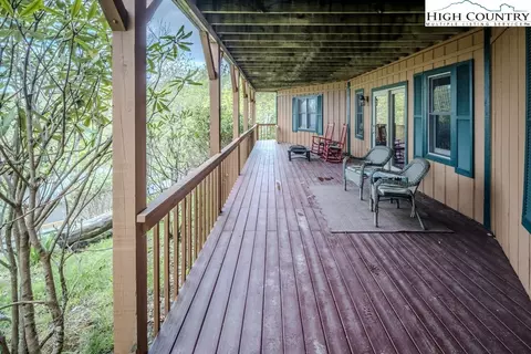 194 Tangle Ln, Seven Devils, NC 28604 photo 31