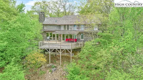 2045 Homestead Rd, Todd, NC 28684