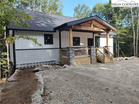 107 Greenbriar Rd, Beech Mountain, NC 28604 photo 2