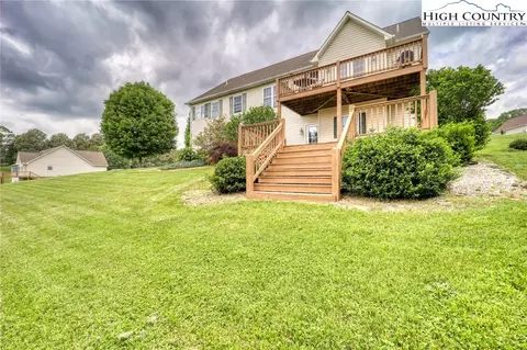 170 Country Side Acres, West Jefferson, NC 28694