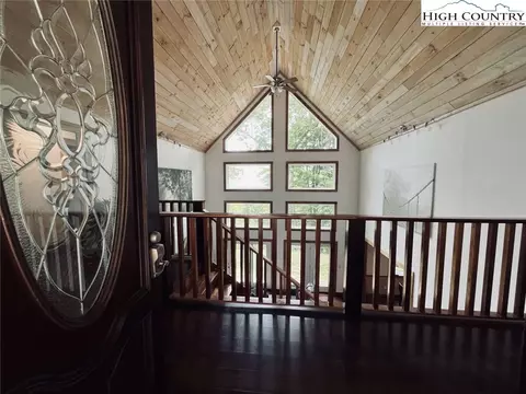 Entry Way - 2472 Junaluska Rd, Boone, NC 28607 photo 1 of 1