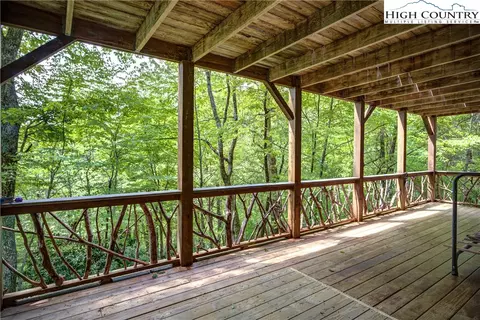111 Forest Spring Ln, Boone, NC 28607 photo 6