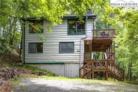 111 Forest Spring Ln, Boone, NC 28607 photo 2