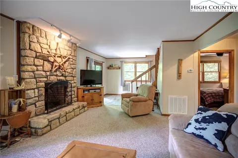 111 Forest Spring Ln, Boone, NC 28607 photo 11