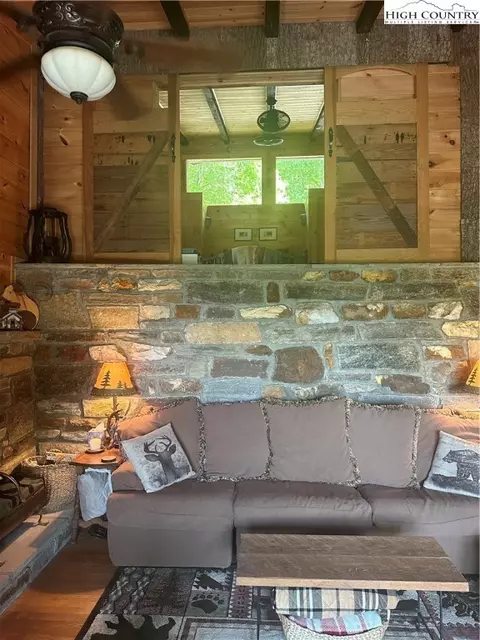 276 Topside Dr, Boone, NC 28607 photo 10