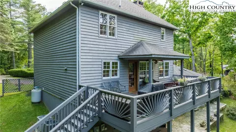 44 Pine Tree Dr, Roaring Gap, NC 28668 photo 8