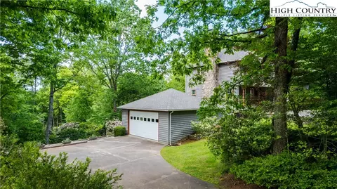44 Pine Tree Dr, Roaring Gap, NC 28668 photo 14