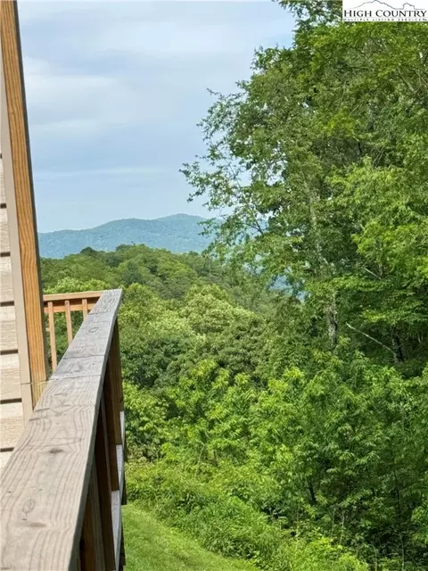 156 Hanging Rock Villas #222, Seven Devils, NC 28604