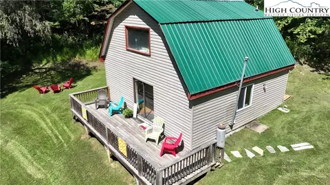 663 Dillard Greene Dr, Vilas, NC 28692
