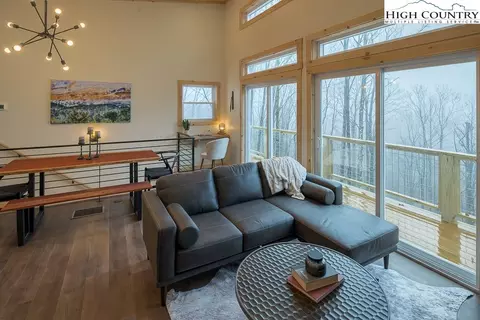 232 Wild Daisy Ln, Beech Mountain, NC 28604 photo 11