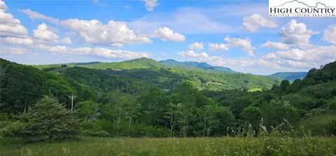 31 Monteagle Dr, Banner Elk, NC 28604