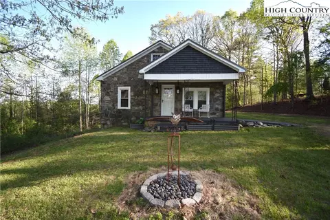 1491 Old North Rd, Lenoir, NC 28645