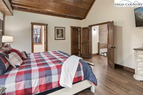 366 Telemark Ln, Seven Devils, NC 28604 photo 24