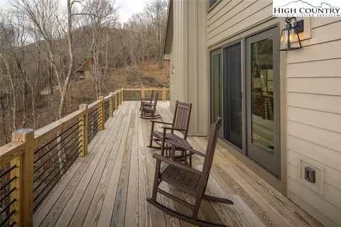 366 Telemark Ln, Seven Devils, NC 28604 photo 7