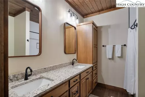 366 Telemark Ln, Seven Devils, NC 28604 photo 32