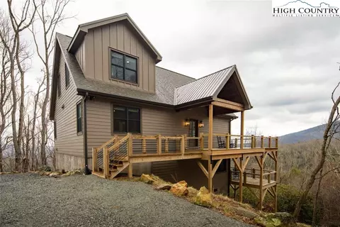 366 Telemark Ln, Seven Devils, NC 28604