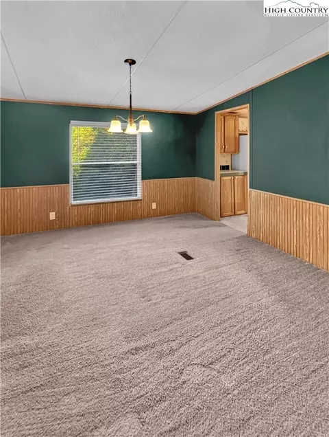 369 Arvil Greer Rd, Vilas, NC 28692 photo 7