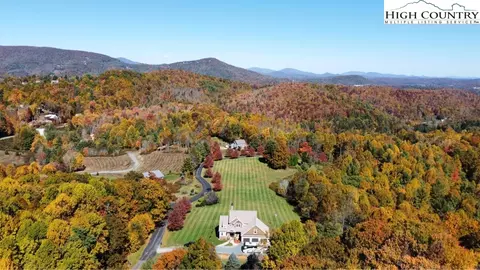 455 Apple Creek Rd, Boone, NC 28607 photo 5