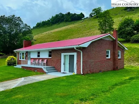 4690 Nc Hwy 194 S, Todd, NC 28684