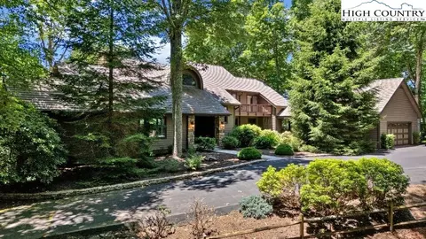 113 Valle View Dr, Vilas, NC 28692
