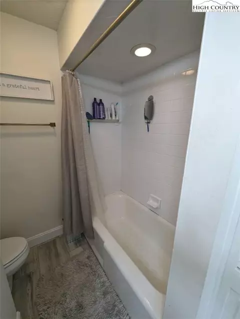 143 Ash, Boone, NC 28607 photo 34