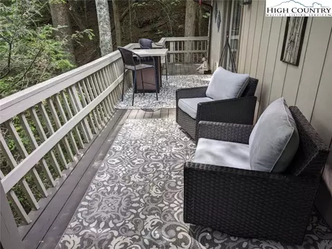 143 Ash, Boone, NC 28607 photo 11