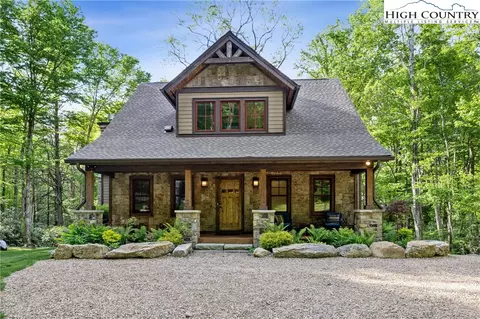 673 Eagle Springs Trl, Banner Elk, NC 28604