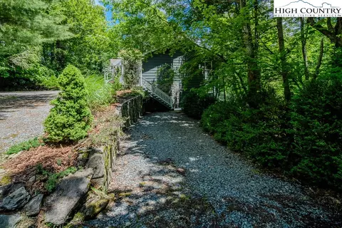 128 Red Rhododendron Rd, Boone, NC 28607 photo 43